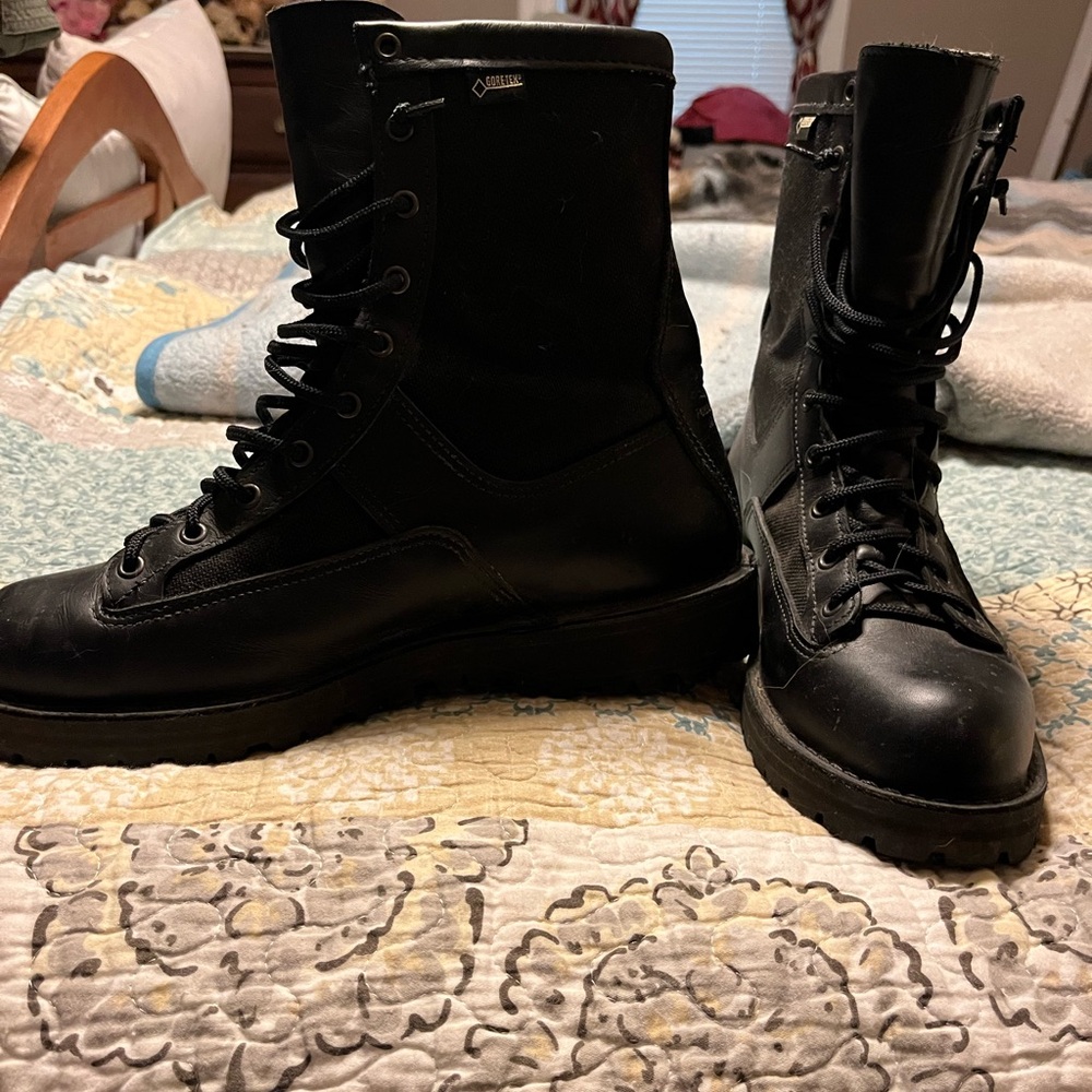 Danner 10.5 200g insulated Acadia